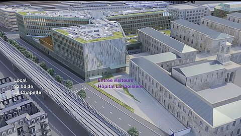 En face de la future entrée visiteurs de l'Hôpital Lariboisière