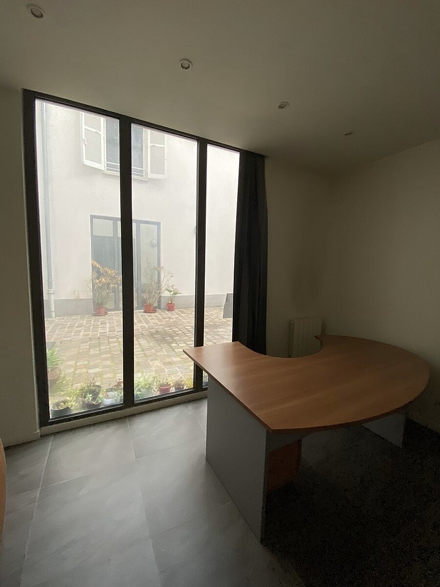 2 passage Louis Philippe 75011