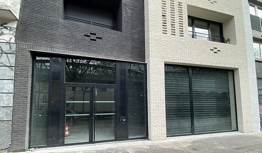 Façade 92 boulevard de la Chapelle 75018